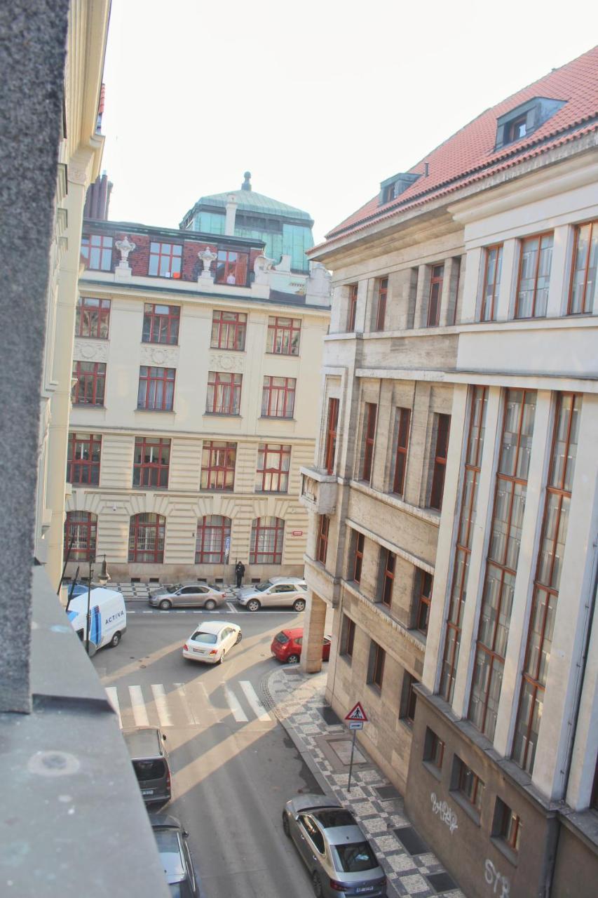 Prague Women'S Hall Of Fame Exterior photo